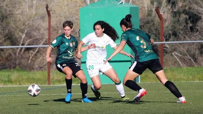 El Córdoba CF Femenino apaga al Cacereño y suma un punto
