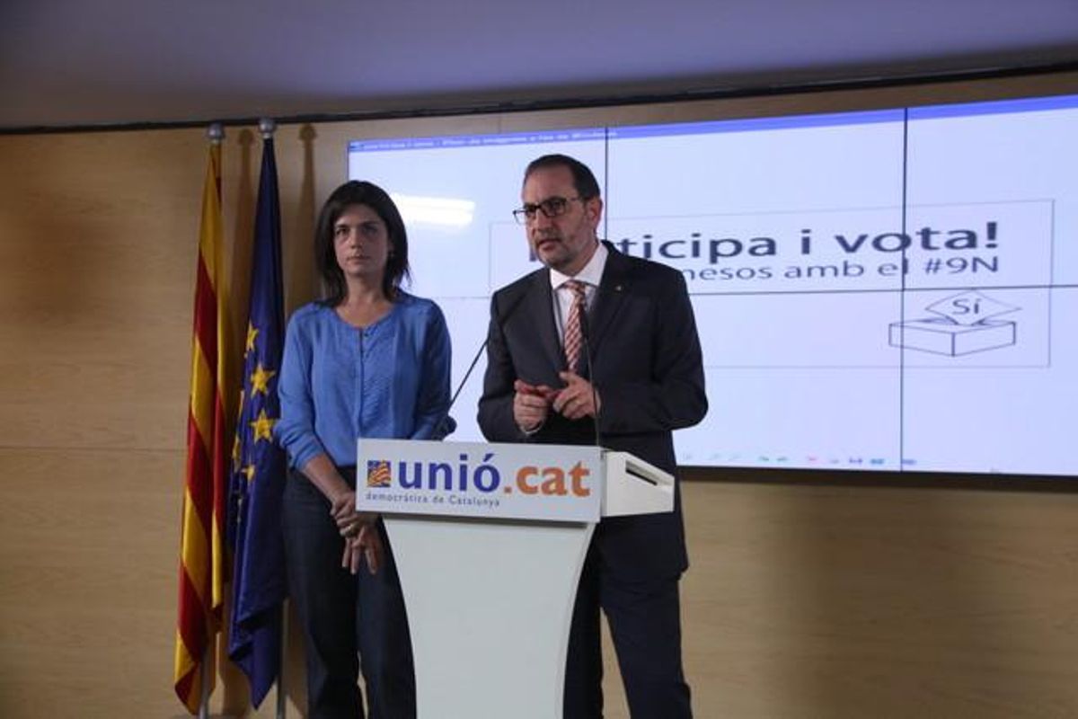 Montse Surroca, amb el secretari general d’Unió, Ramon Espadaler. Montse Surroca, amb el secretari general d’Unió, Ramon Espadaler.