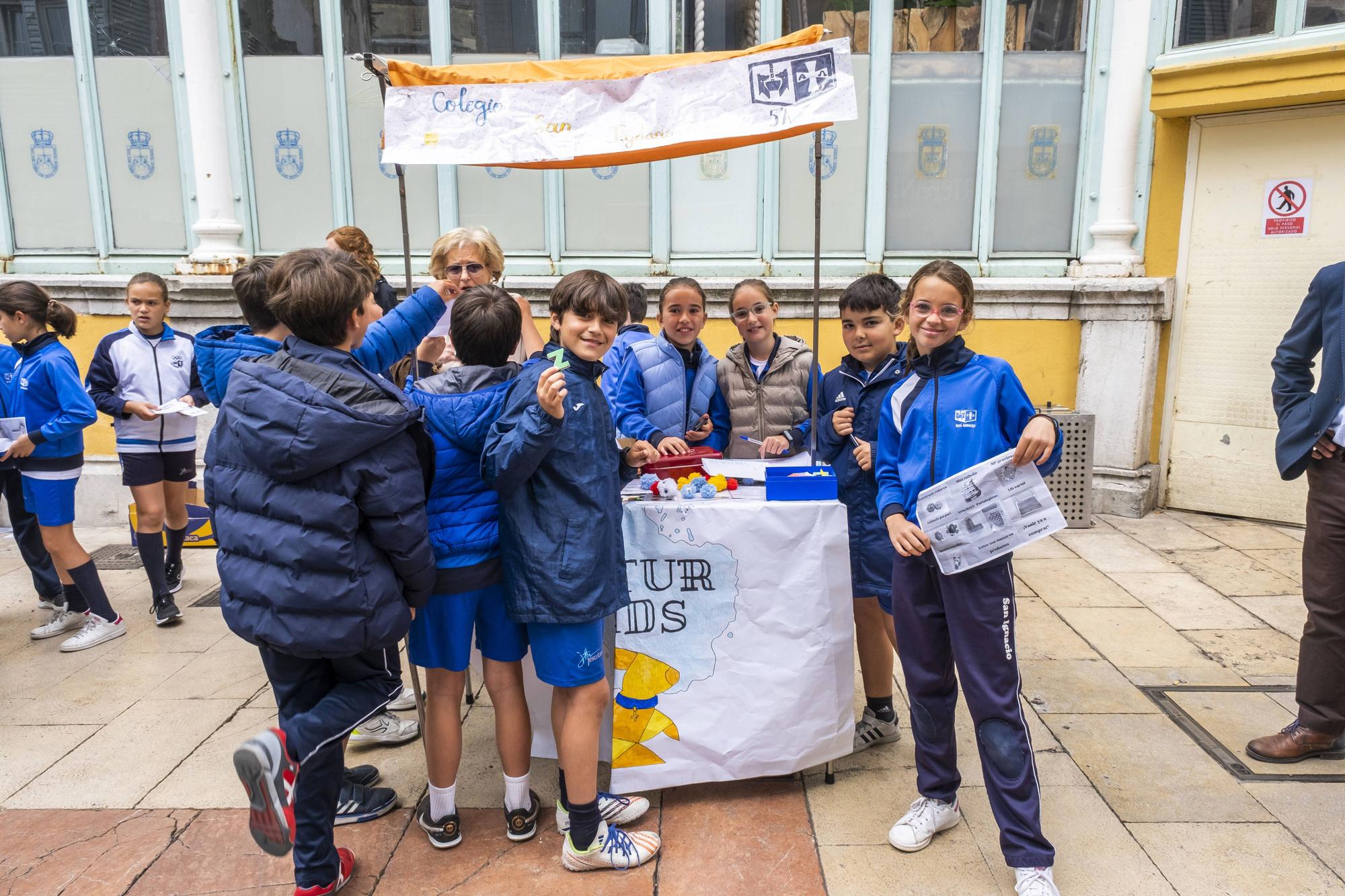 En imágenes: Mercados de Cooperativas y Asociaciones Educativas Asturianas en el Fontán