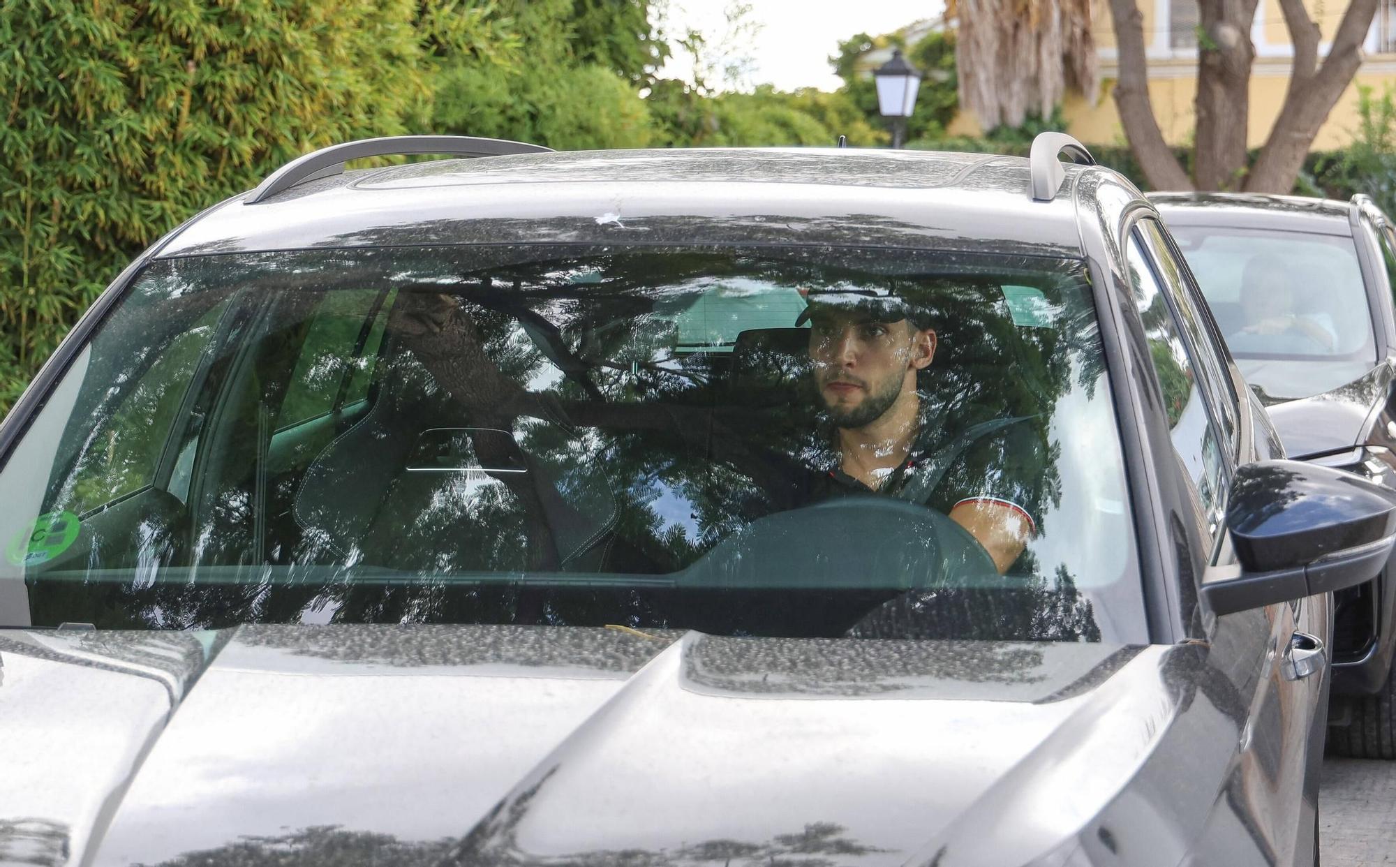 Así ha sido la comida de conjura del Valencia CF, con la presencia de Rafa Mir