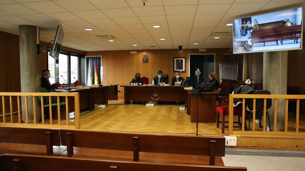 Un juicio en la sede de la Audiencia en Vigo.