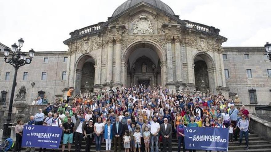 Arriben al Bages 100 refugiats sirians que fan el Camí Ignasià