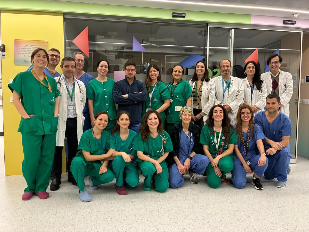 Profesionales del hospital Reina Sofía de Córdoba implicados en el abordaje de las cardiopatías congénitas y trasplante cardiaco a nivel andaluz.