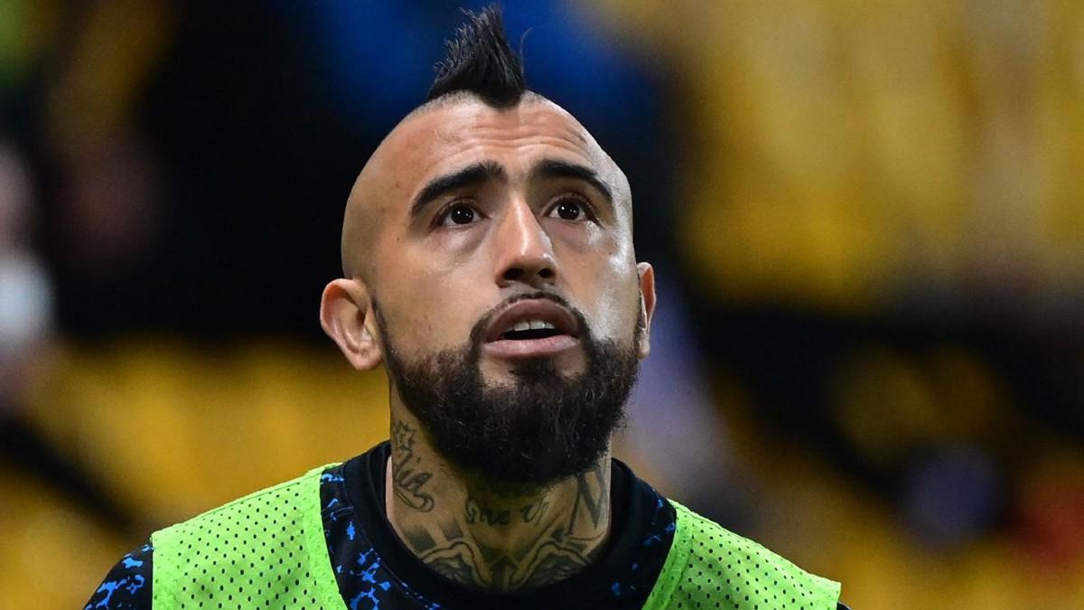 Arturo Vidal, durante el calentamiento con el Inter de Milán