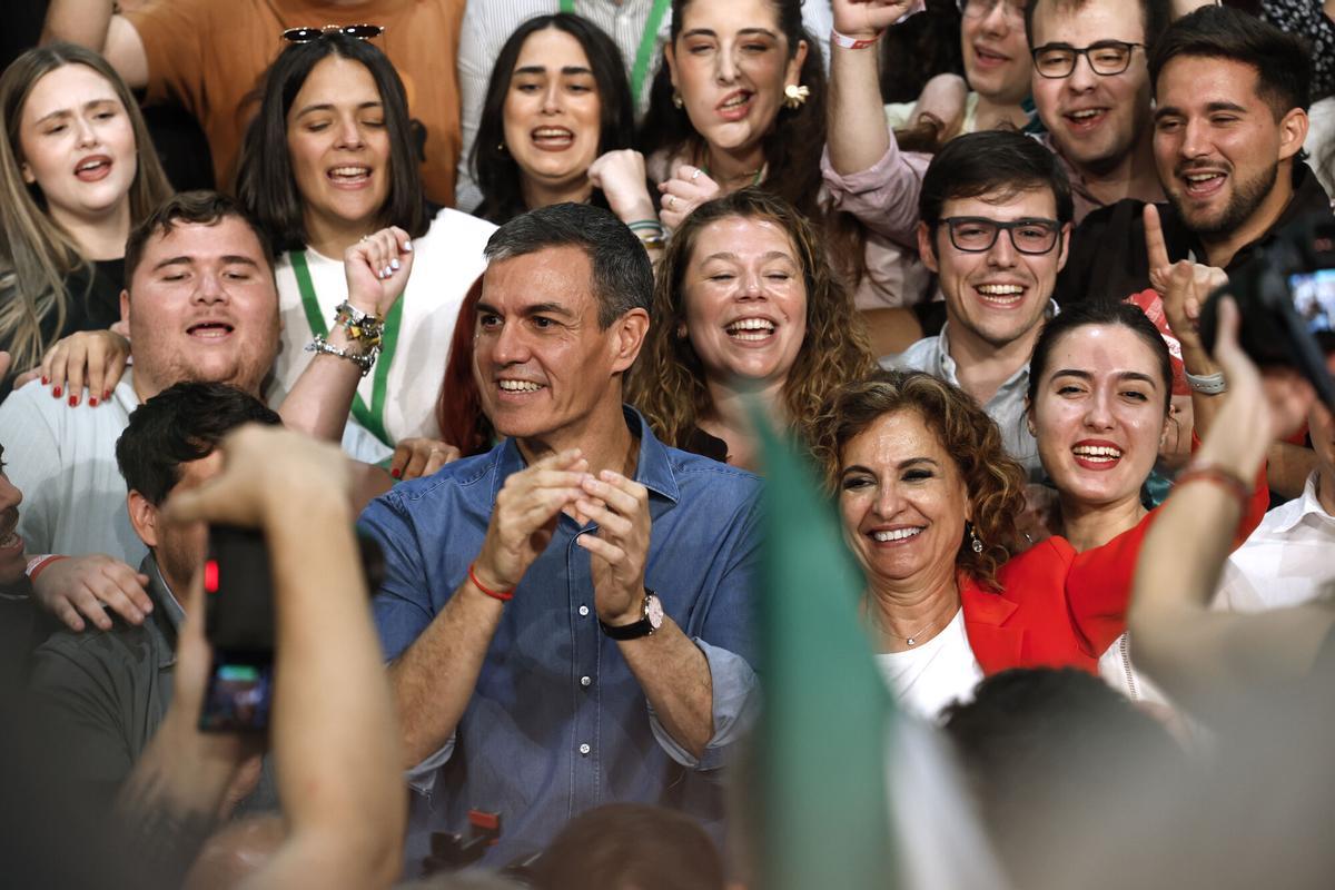 Las imágenes del cierre de campaña en Andalucía