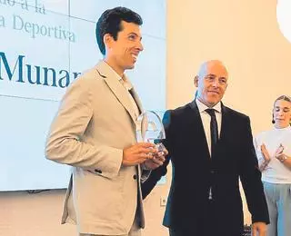 FOTOS | Hoy no me puedo levantar, crónica social de Mallorca: Pañuelo, música y goles