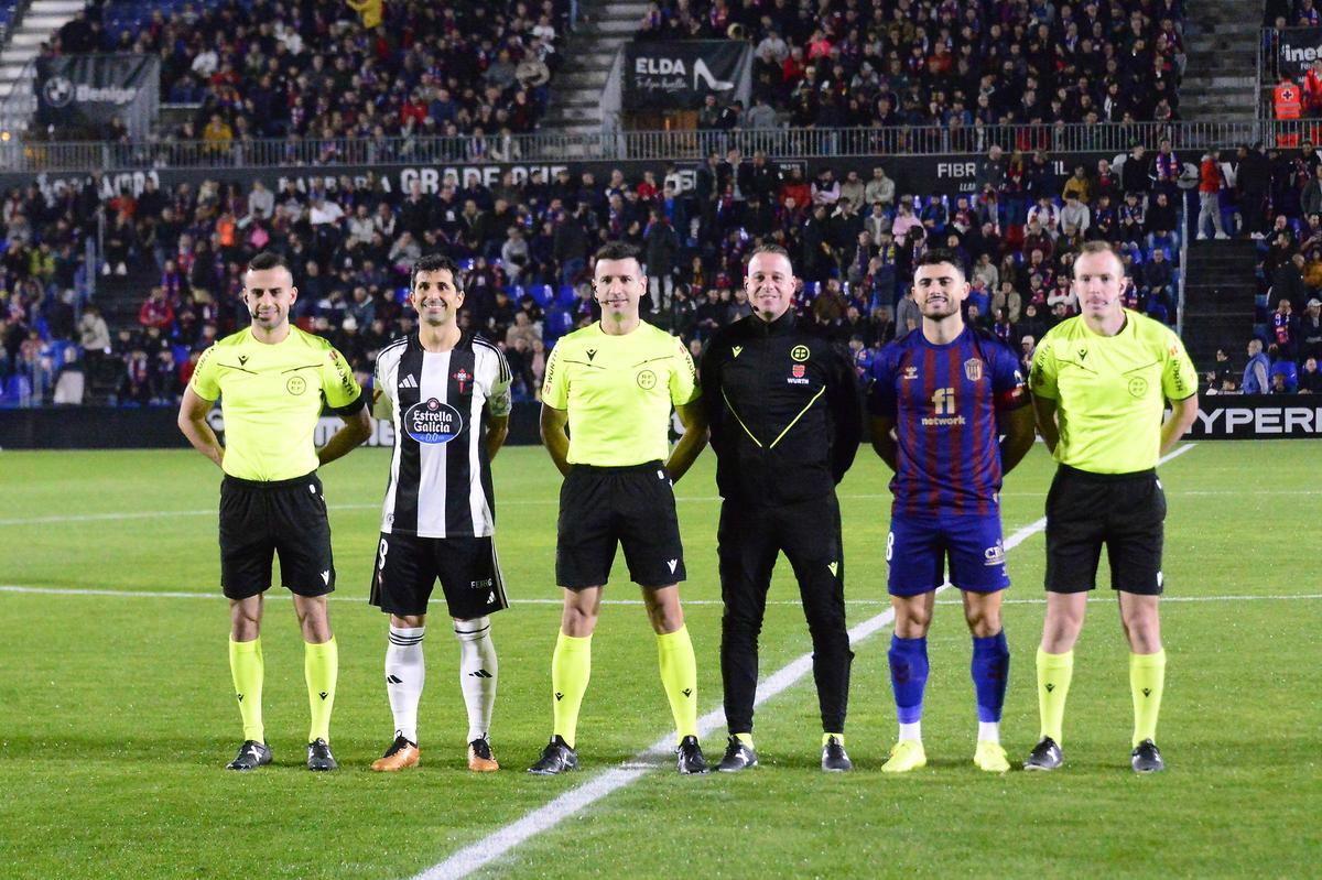 Eldense-Racing de Ferrol: El VAR dictamina las tablas (0-0)