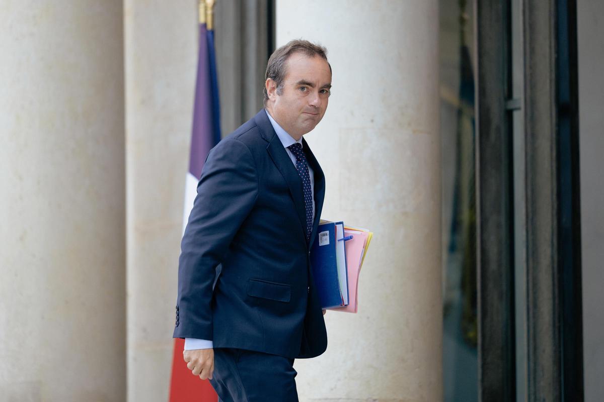 El ministro de Defensa de Francia, Sébastien Lecornu, nombrado nuevo jefe de Gobierno