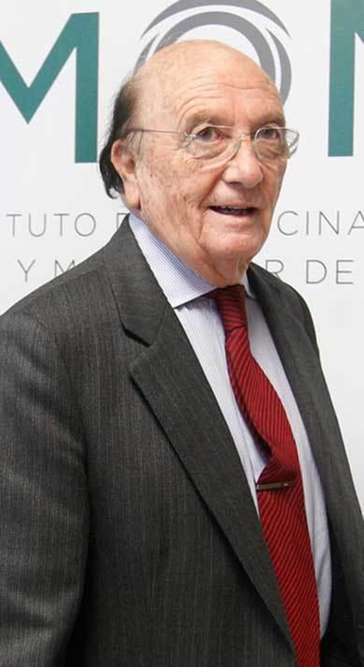 El fiscal pide imputar a Riego y a cargos de Tudela Veguín por la obra del Puerto