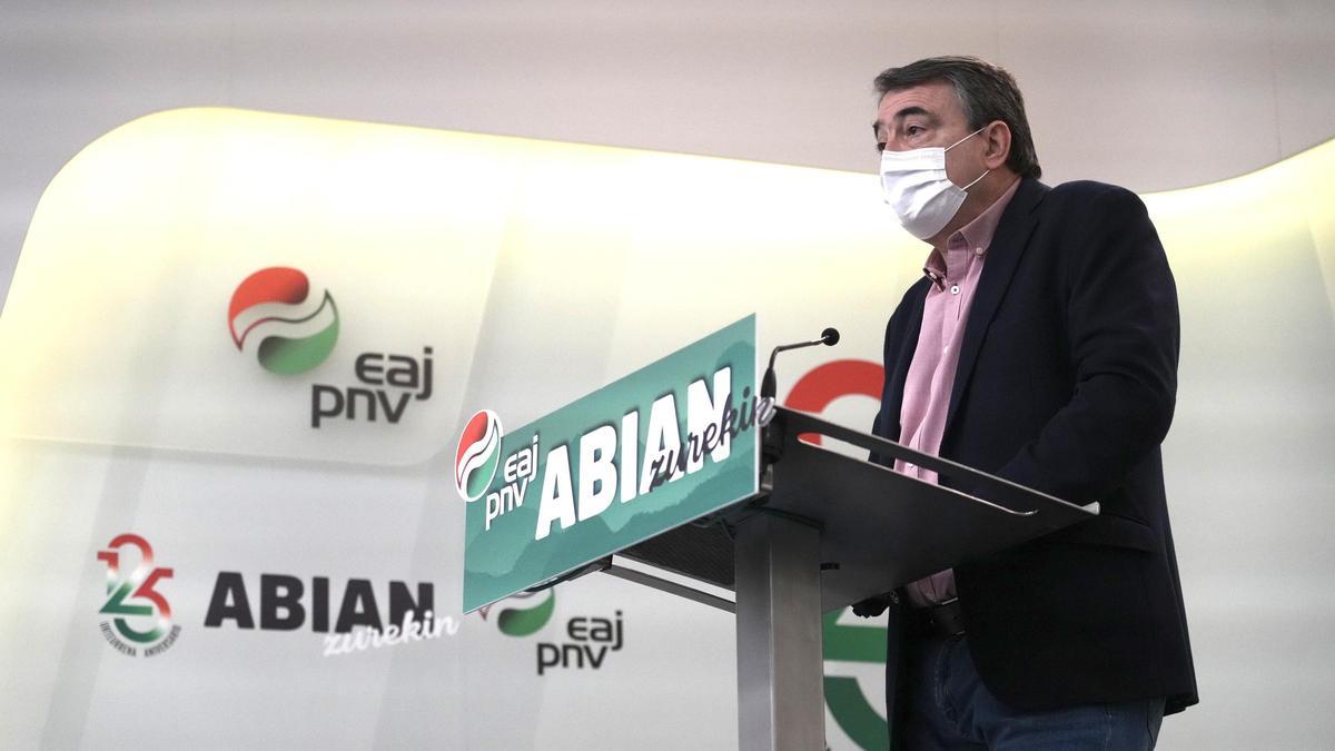 El portavoz del PNV en el Congreso, Aitor Esteban.