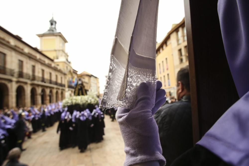 Procesión de la Soledad en Oviedo