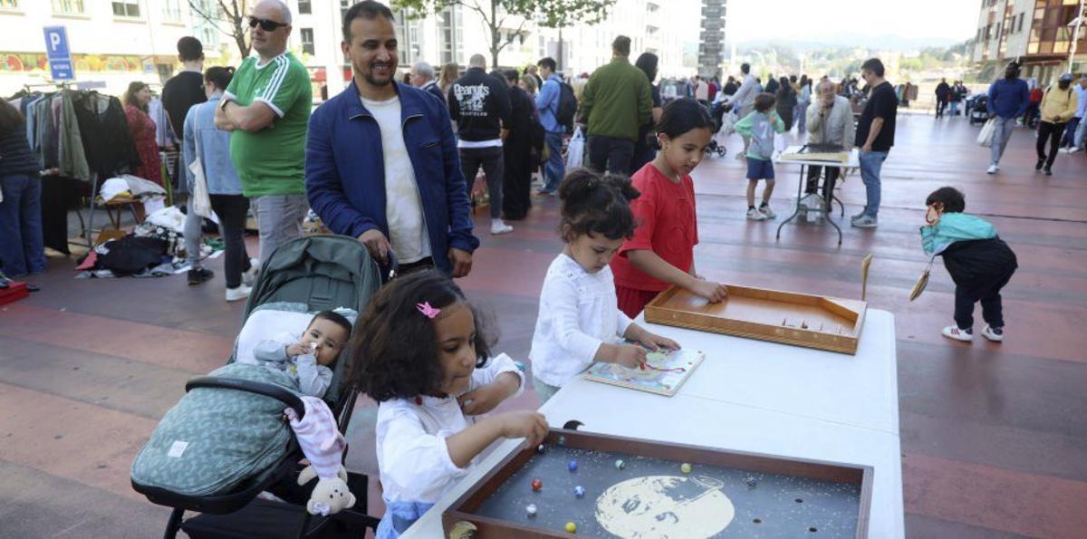 Se ofrecieron juegos para niños en la calle. | GUSTAVO SANTOS