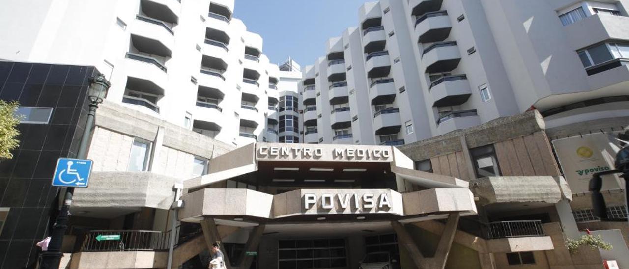 Edificio de Povisa. // R. Grobas