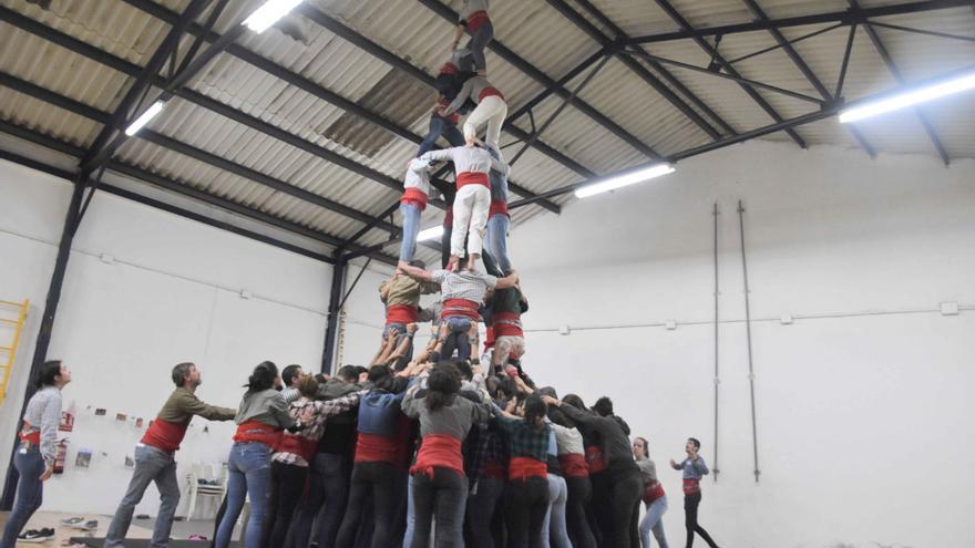 La Muixeranga de Castelló fa història amb la seua primera Alta de Sis