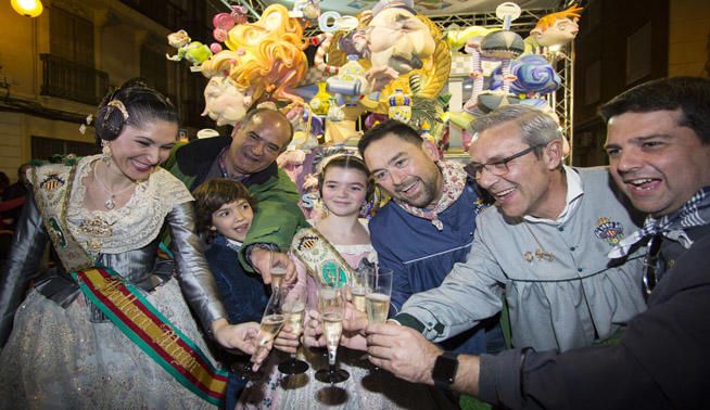 La falla infantil de Convento Jerusalén gana el primer premio de Especial