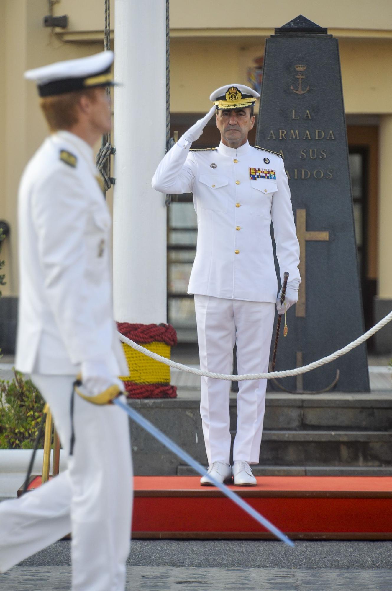 Primera visita del almirante de Acción Marítima al Arsenal de Las Palmas