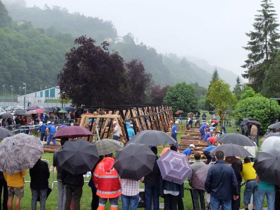 XXVIII Concurso Nacional de Entibadores Mineros en las fiestas de San Juan de Mieres