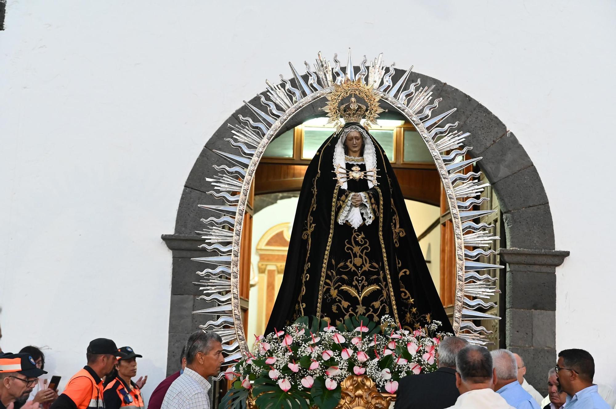 Misa y procesión de la Virgen de Los Dolores
