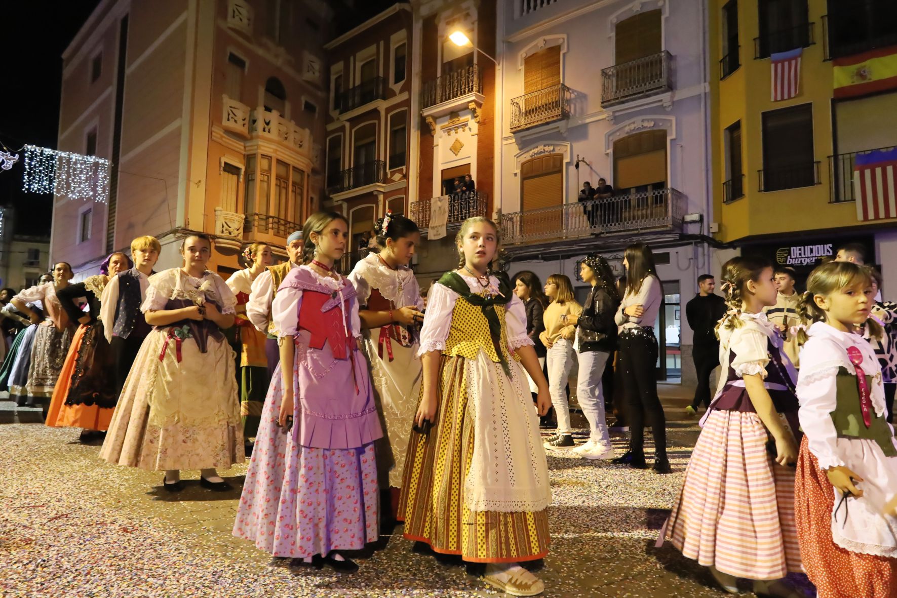 Todas las fotos del colorido desfile de carrozas de la Fira d'Onda