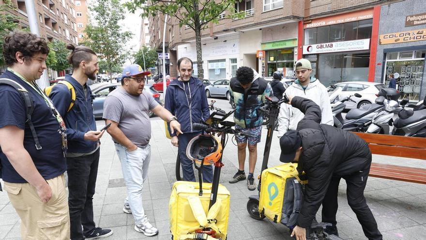 La Alcaldesa frena la prohibición de los patinetes en el centro de Gijón: "La solución es regular"