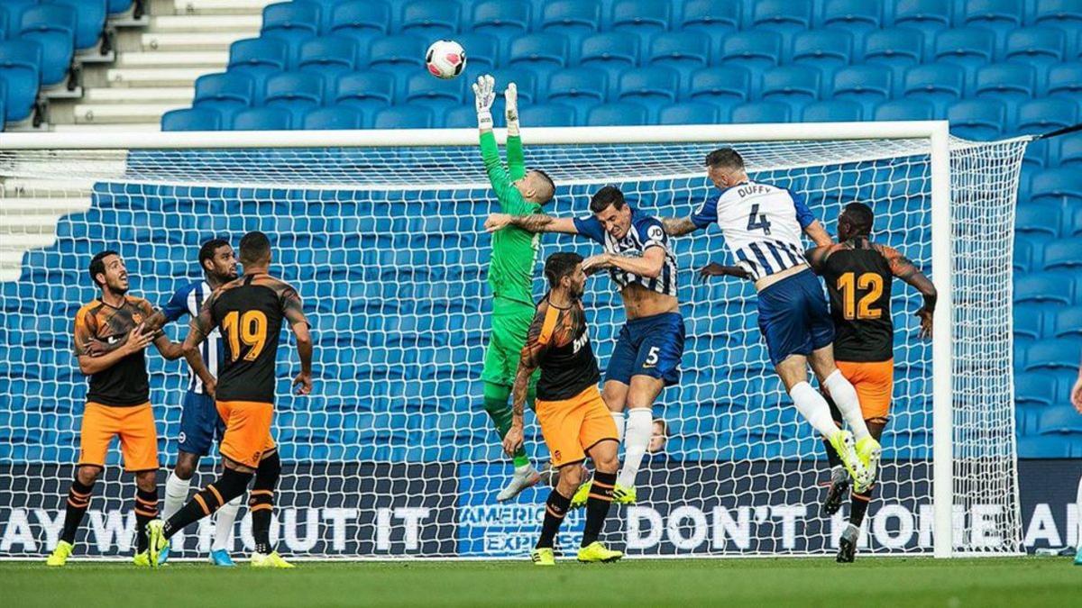 El Valencia perdió ante el Brighton