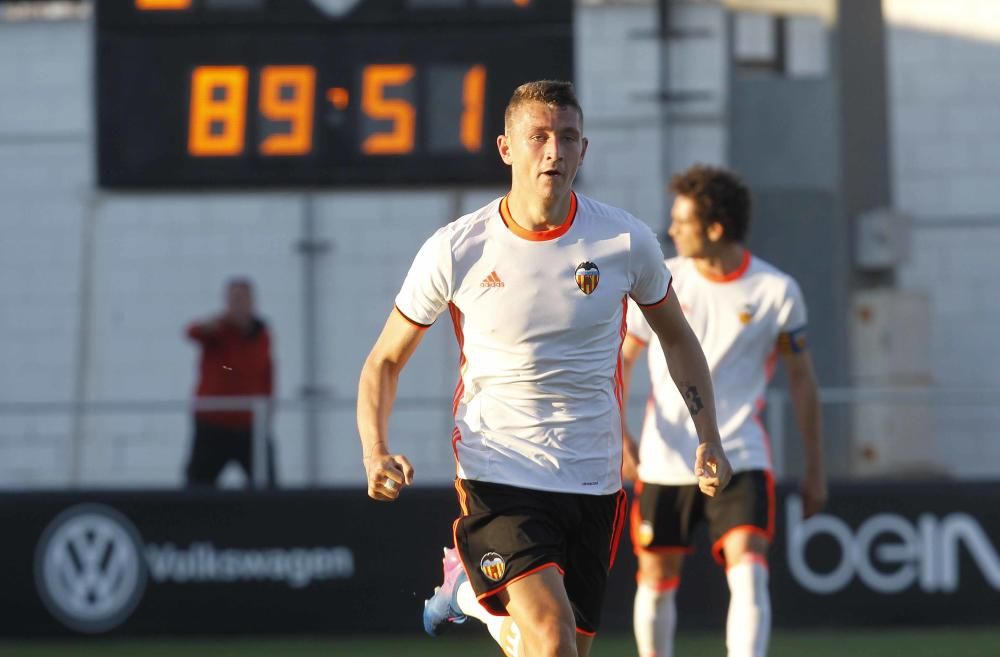 Valencia Mestalla - Llagostera, en imágenes