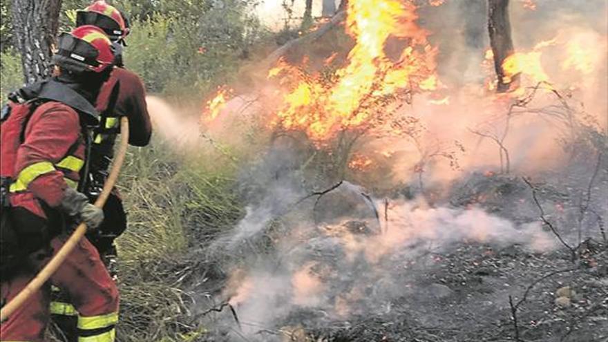 La Unidad Militar de Emergencias saca todo su potencial en Almassora