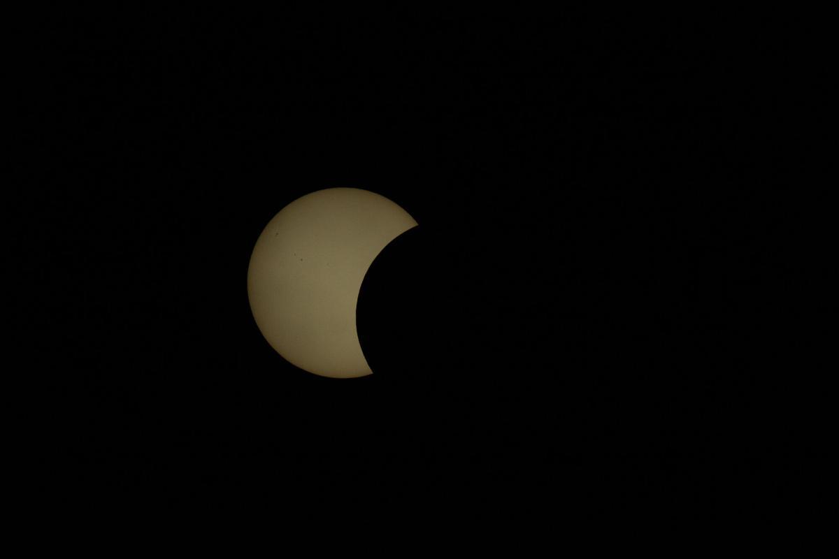 Se cumplen 24 horas de un día para la historia en A Coruña: recordamos el eclipse total de sol desde la Torre de Hércules Se cumplen 24 horas de un día para la historia en A Coruña: recordamos el eclipse total de sol desde la Torre de Hércules