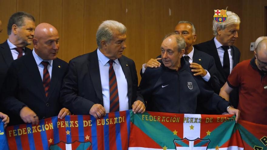 Laporta participa en el encuentro con peñas del País Vasco previo al partido contra el Alavés