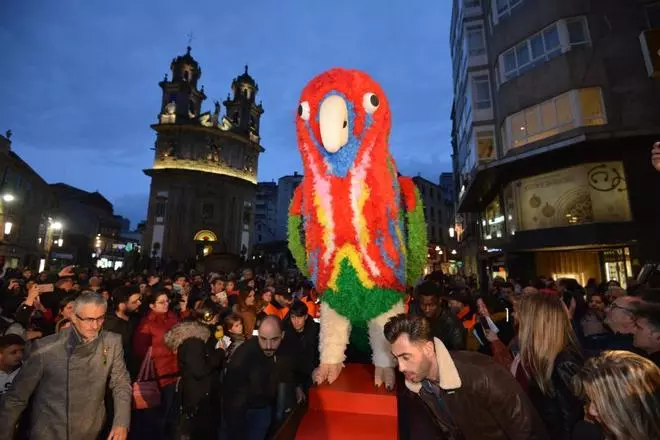Carnaval 2019 en Pontevedra: Ravachol se viste de 8M