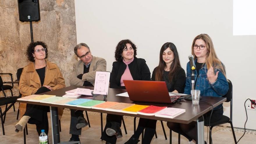 Instante del acto celebrado, el pasado jueves, en la Institució Pública Antoni M. Alcover.