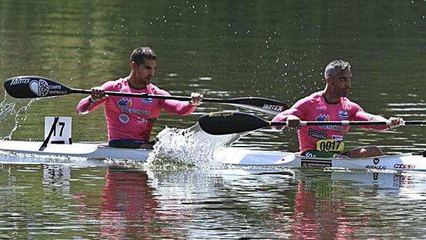 Javi López y Emilio Merchán durante la recta final de la prueba.