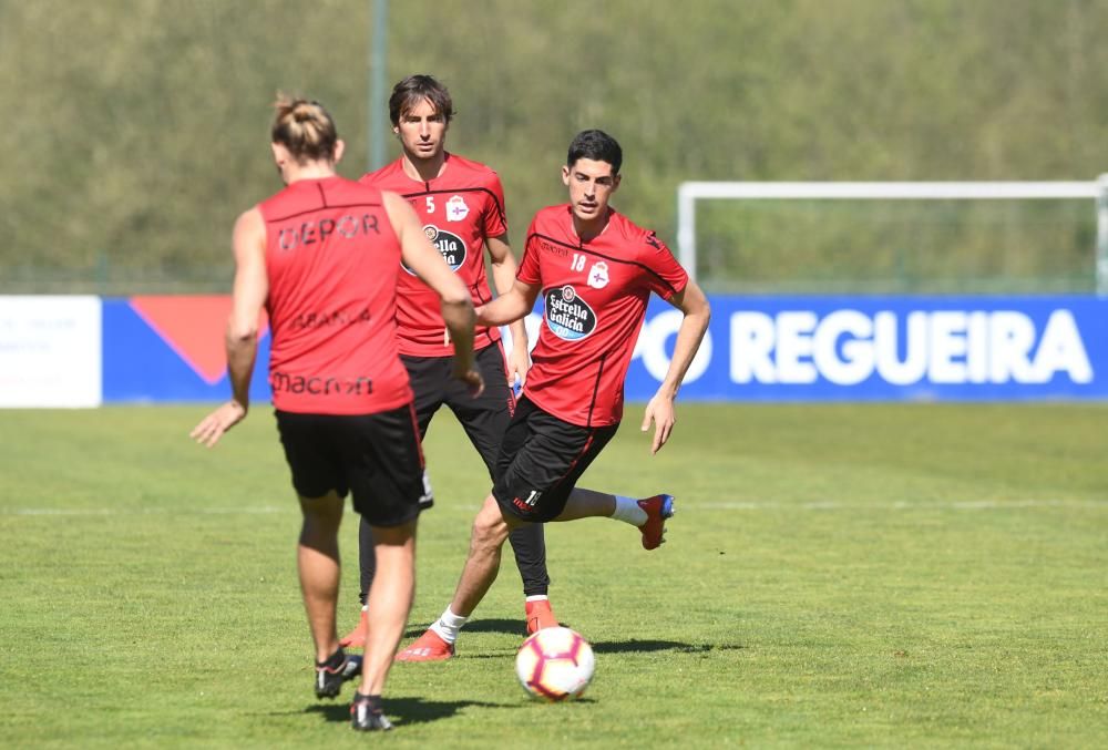 El Dépor prepara el partido de Oviedo