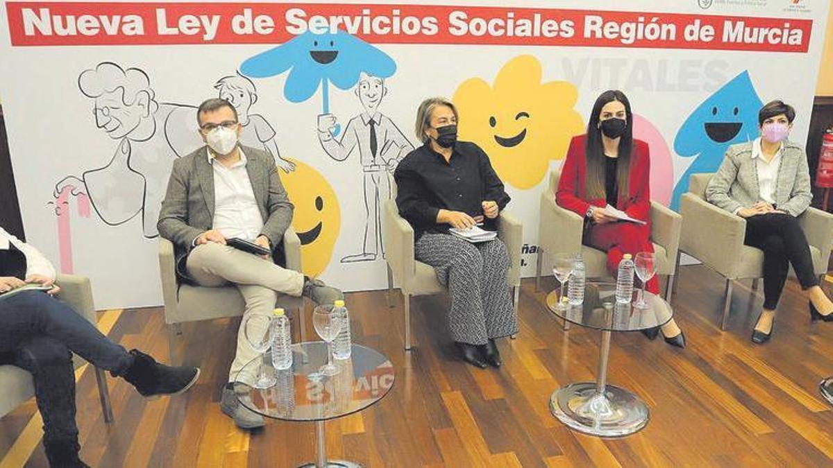 FORO NUEVA LEY DE SERVICIOS SOCIALES REGION DE MURCIA