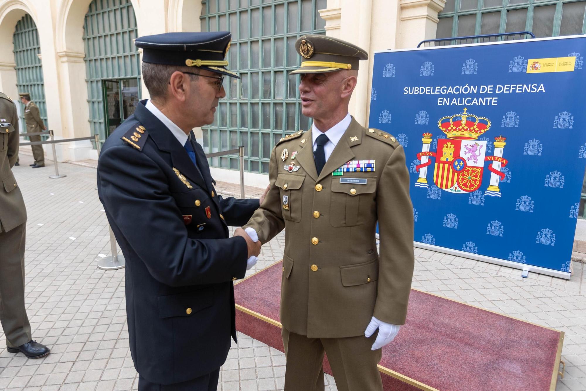 Toma de posesión del nuevosubdelegado de defensa en Alicante