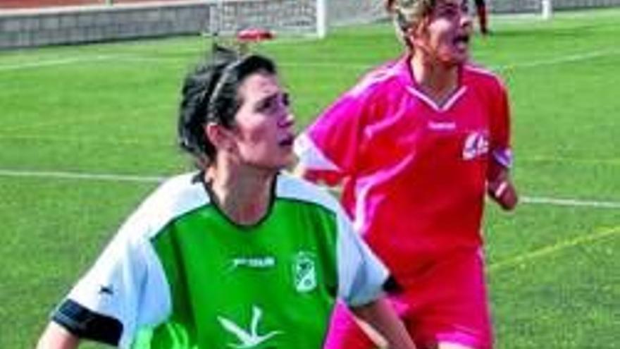 El Extremadura aumenta su ventaja en Primera Femenina