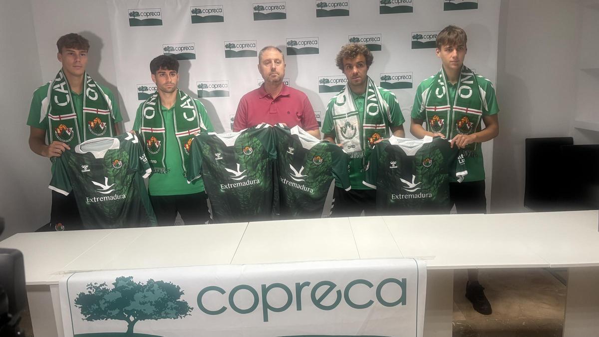 José González, Expósito, Bordallo, Artola y Unai, este miércoles.