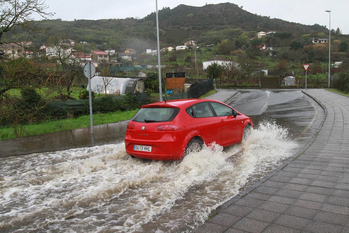 Leonardo azota Galicia