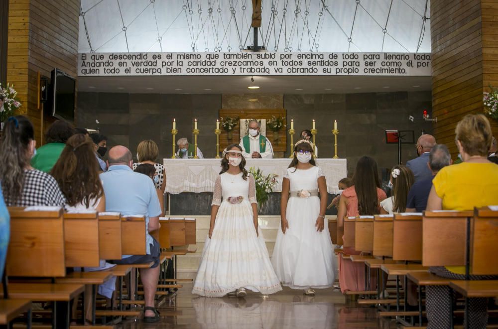 Las celebraciones más tradicionales adaptan sus ceremonias con medidas sanitarias frete al covid.