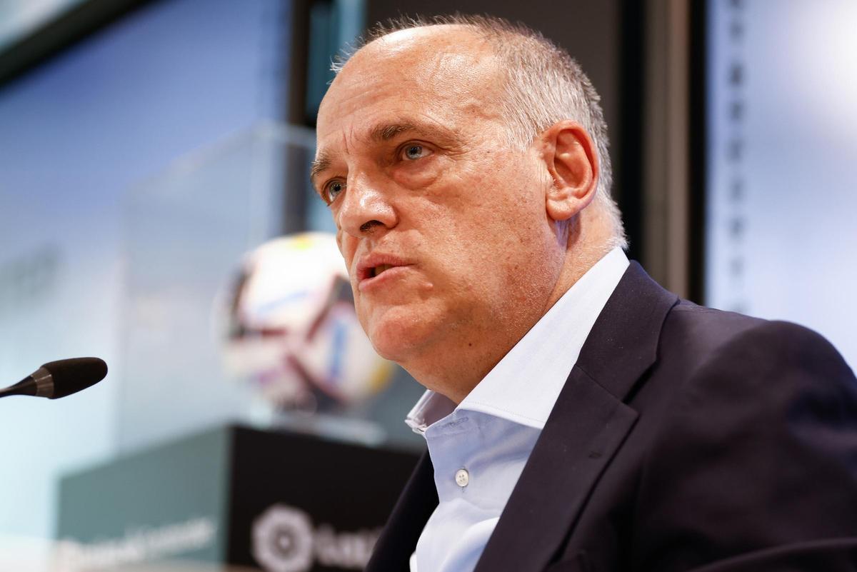 Archivo - El presidente de LaLiga, Javier Tebas, atiende a los medios de comunicación.