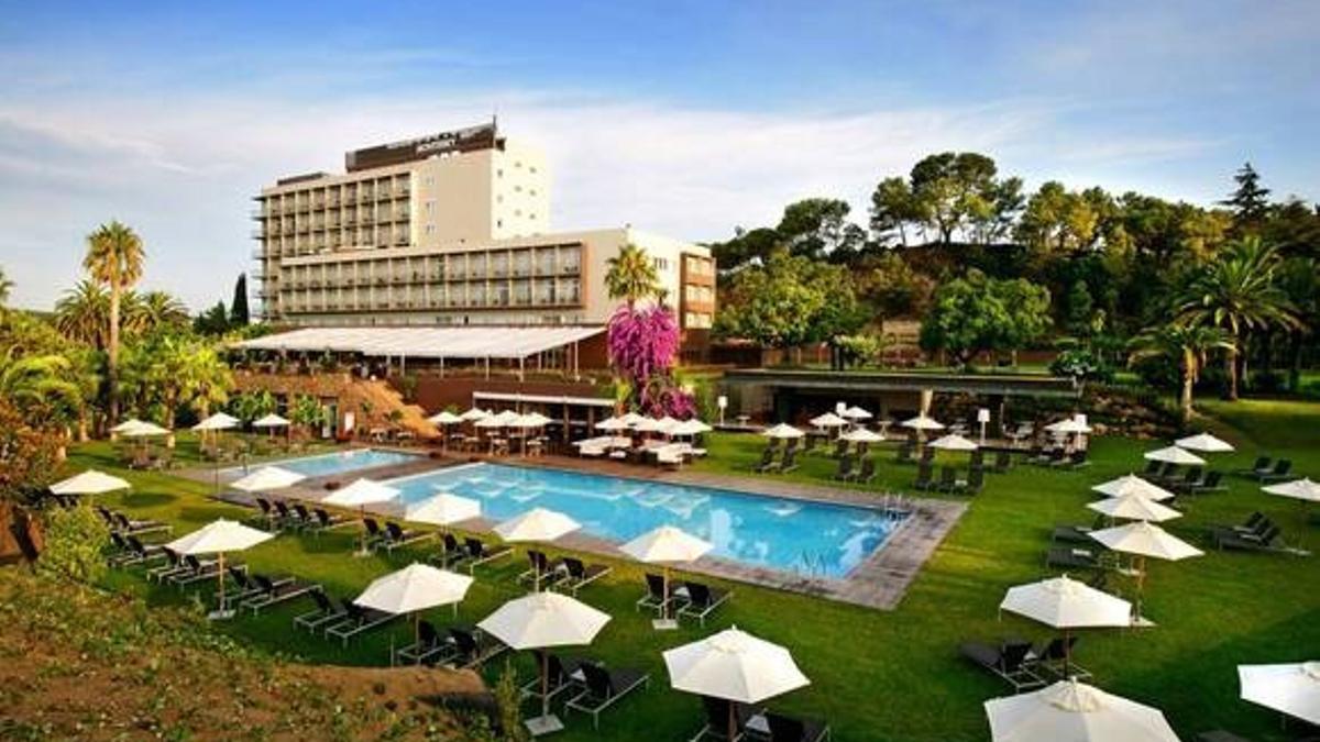 L’hotel obrirà com a Meliá Lloret de Mar el 2024.