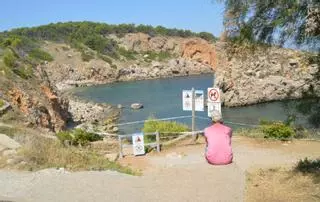 L’Escala assegurarà l’accés a l’aigua a l’Illa Mateua amb la platja tancada