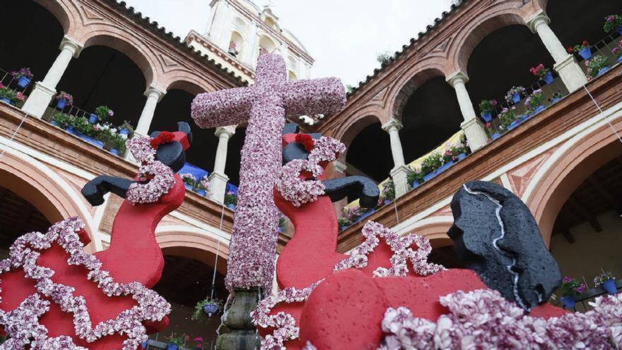 El CMC pide que haya más cruces en los barrios y menos en el casco