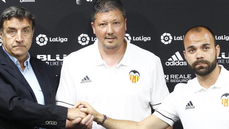 Lubo Penev dejó el Valencia CF en noviembre.