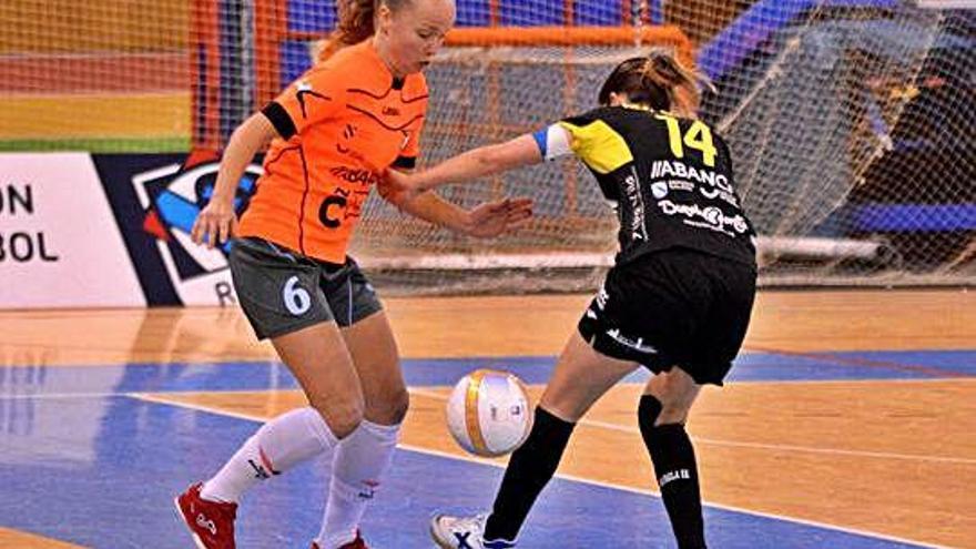 Reneé, en el partido de Copa Galicia contra el Burela.