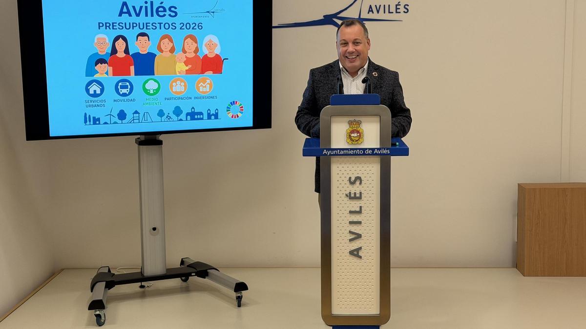 El concejal Pelayo García este martes en la sala de prensa.