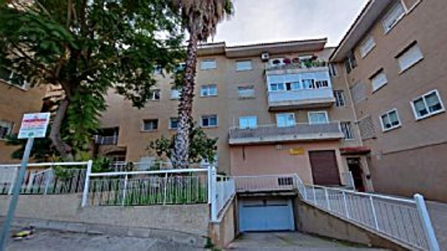 87.000 € Venta de piso en Garres y Lages (Murcia) 95 m2, 3 habitaciones, 1 baño, 1 aseo, 916 €/m2, 1 Planta...
