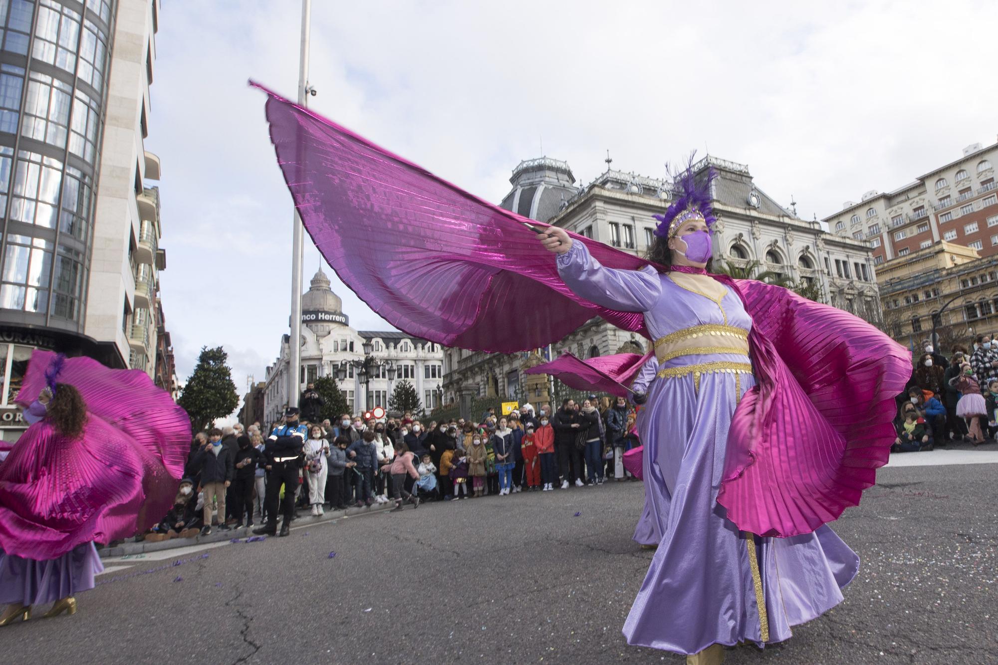 Galería de fotos: Así fue el gran desfile del carnaval en Oviedo