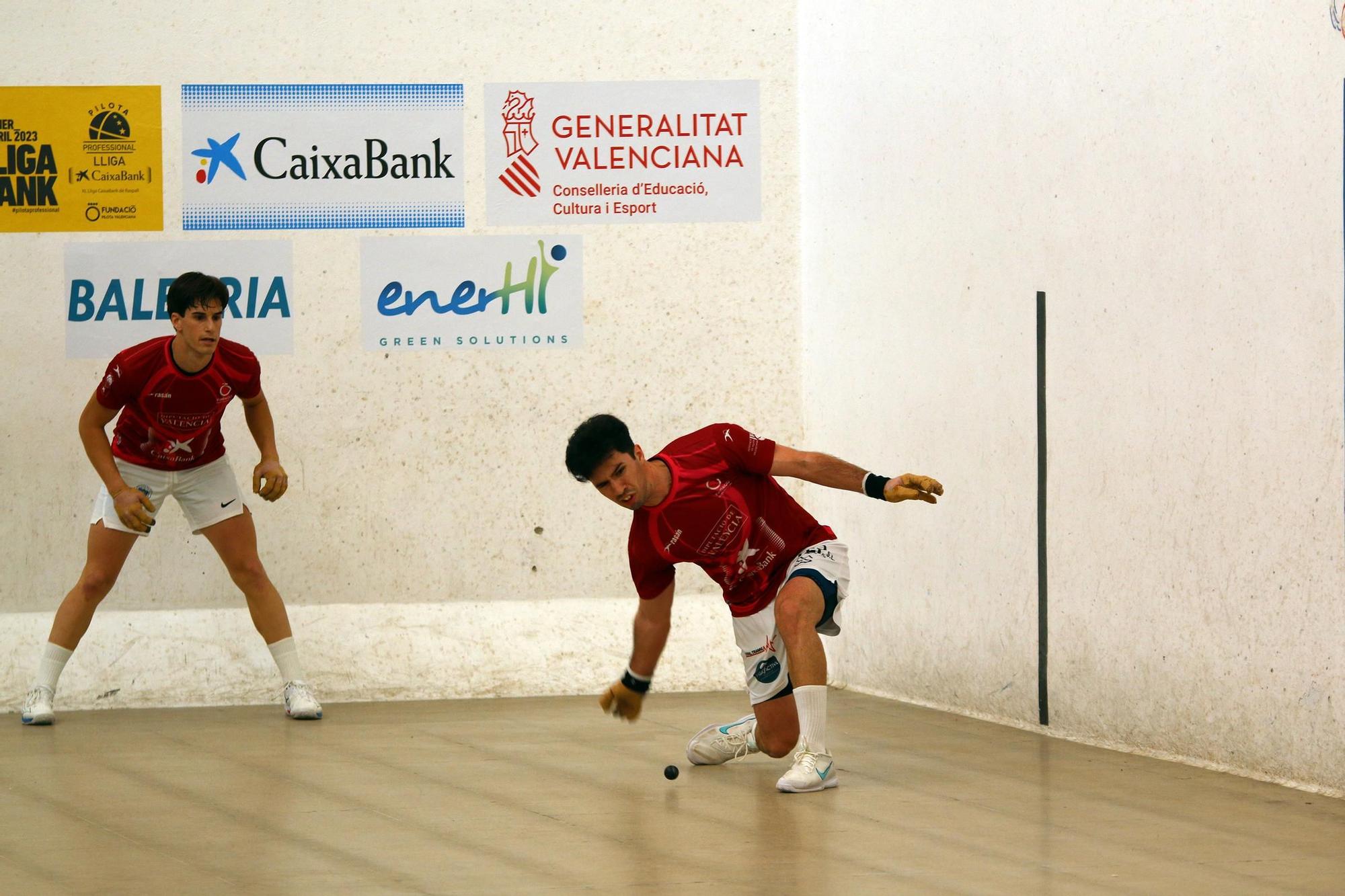 Seve va aguantar els atacs olivers.