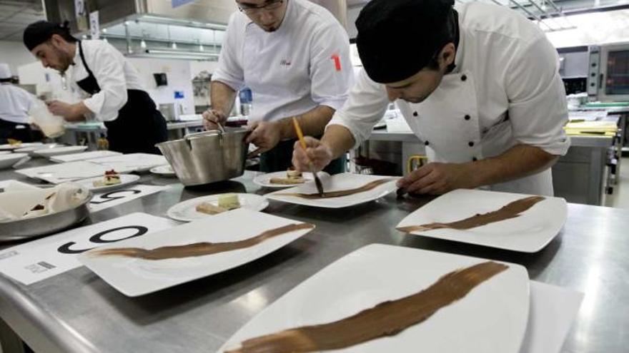 El primer premio del certamen de jóvenes cocineros se va para Aspe